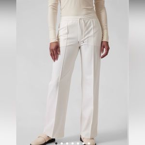 Athleta Endeavor Wide Leg Pant Size 2